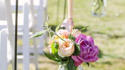 How to Decorate Your Outdoor Wedding